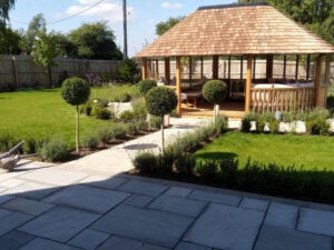 Breeze House Oval Cape