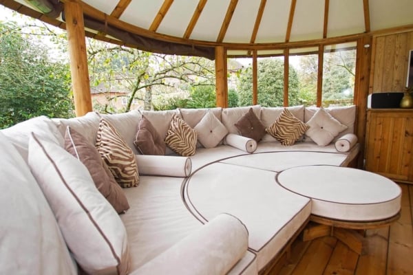 Interior of Breeze House Oval Cape building