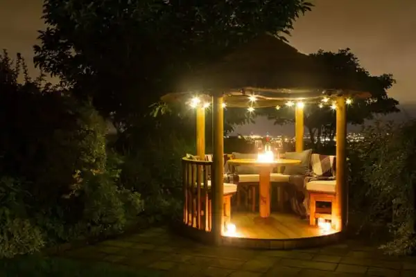 Breeze House Mara Night styled