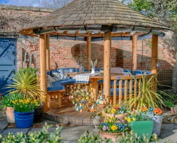 breeze house safari in walled garden styled in an easter theme