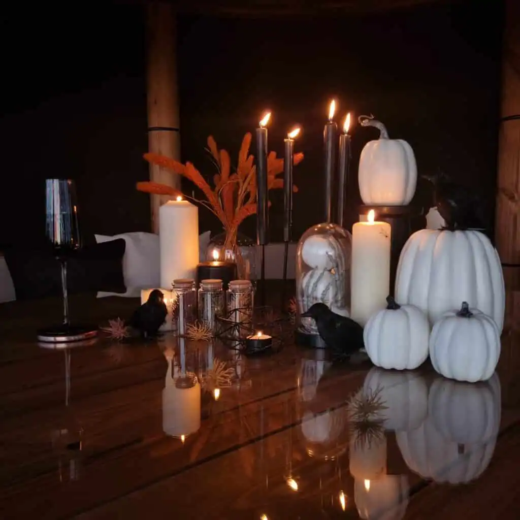 Halloween tablescape in a Safari Breeze House