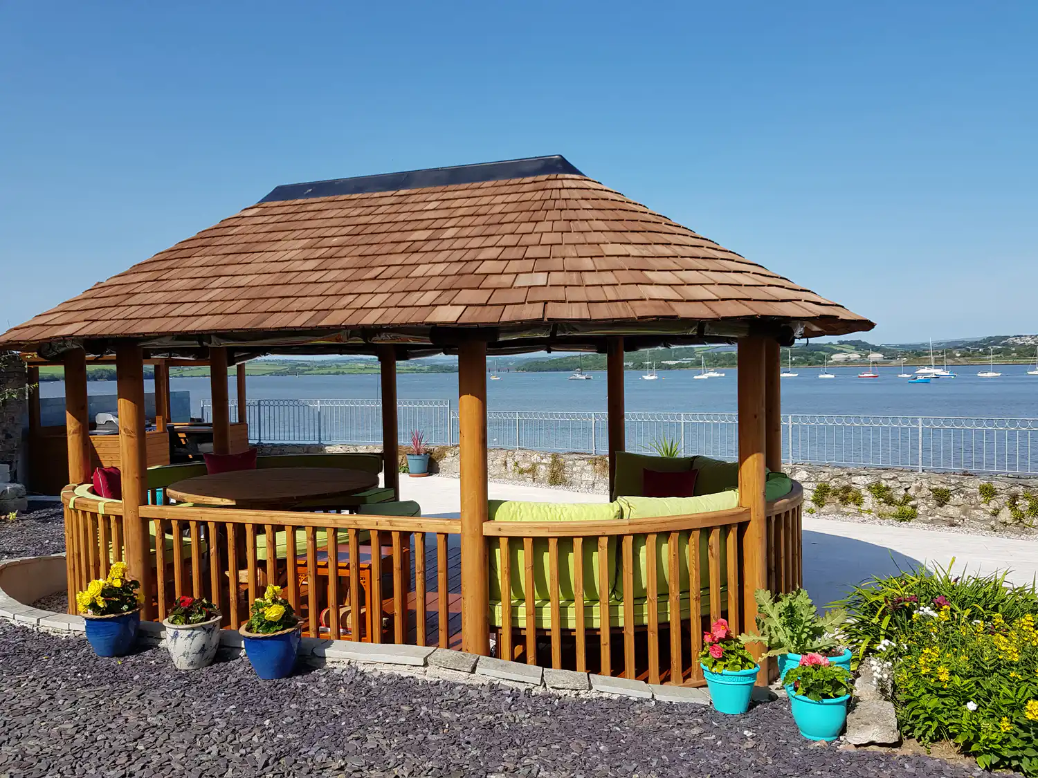 Breeze House Water 9