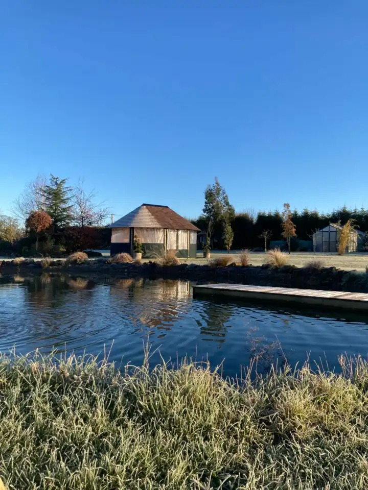 Breeze House Water 14