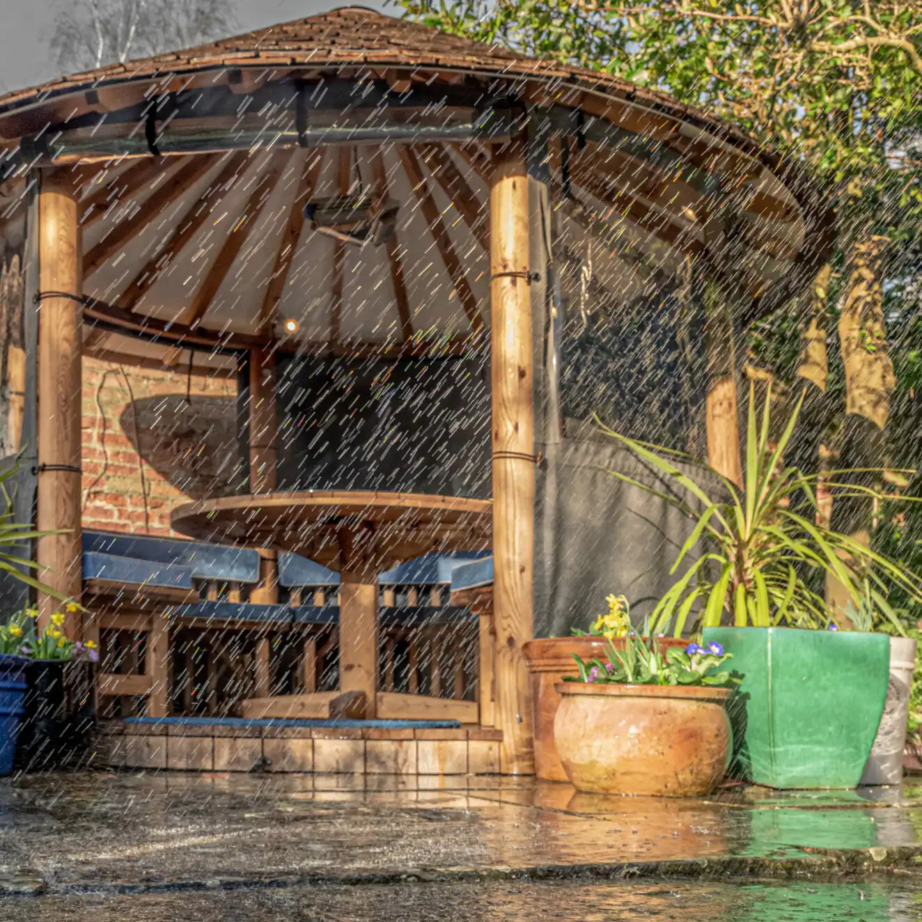 5 rain falling in garden with breeze house gazebo sqr