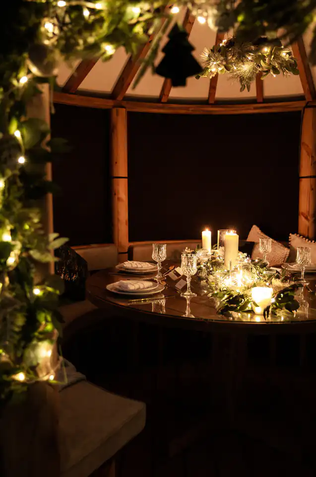 elloDave Breeze House Christmas