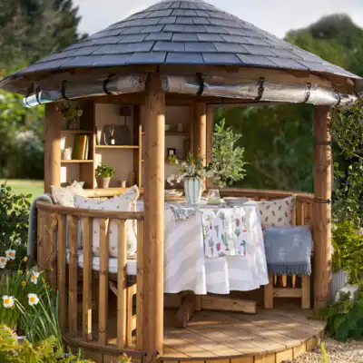 Breeze House collaboration with Sophie Allport 2025